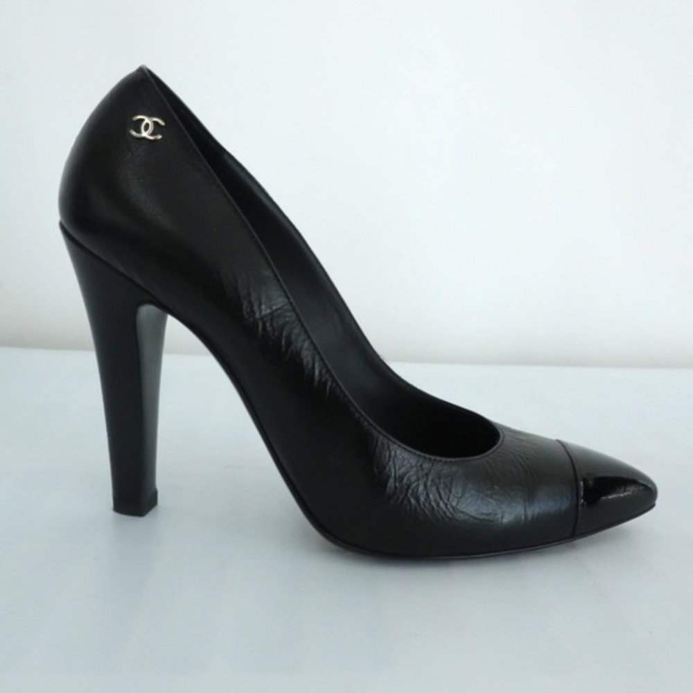 Chanel Cap Toe Pumps Black Leather & Patent - Picture 1 of 8